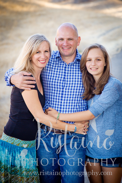 Family photos in the mountain foothills in Walnut Creek California